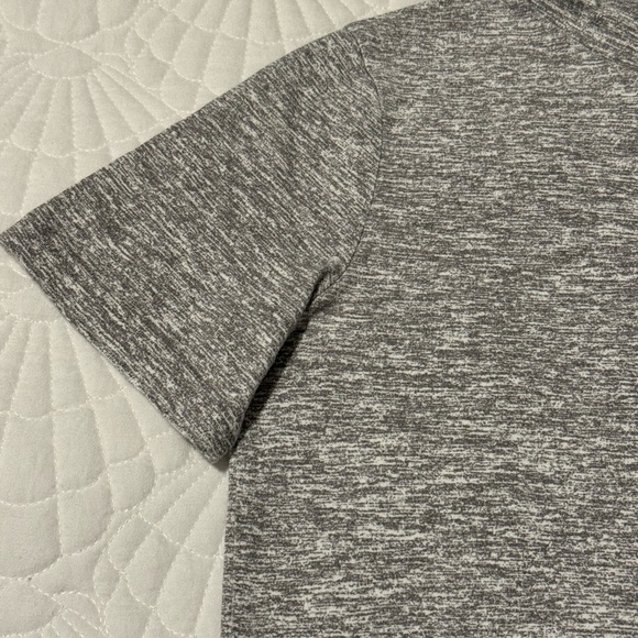 Abercrombie Kids T-Shirt Hoodie | Size 13/14 - Picture 6 of 13